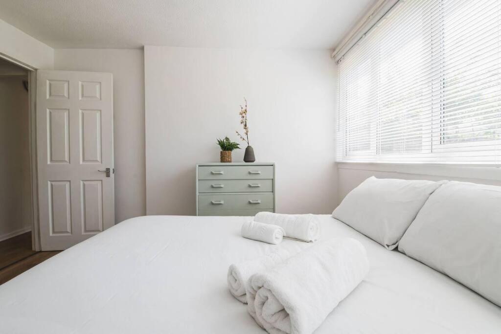 Ferienwohnung Stylish & Tranquil Flat With Excellent Connections London Exterior foto