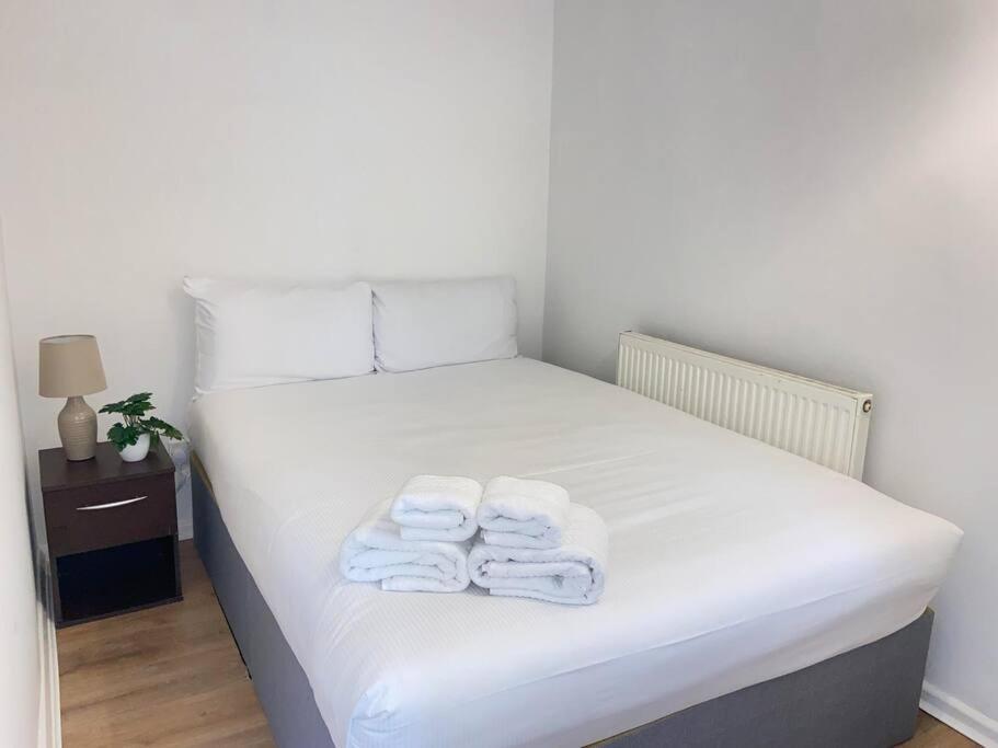 Ferienwohnung Stylish & Tranquil Flat With Excellent Connections London Exterior foto